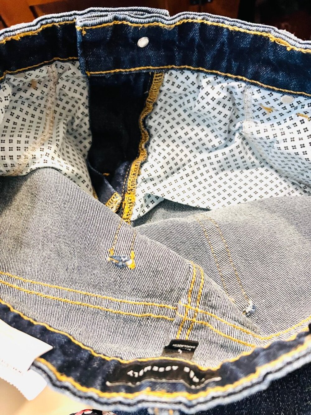Free Assembly High Rise Wide Leg-NWT-Women's Blue Jeans/Denim-Size 4-Stretch - Picture 15 of 15